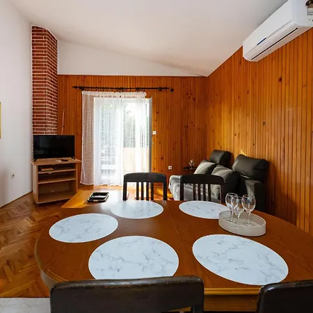 Apartment Beautiful In With Wifi
